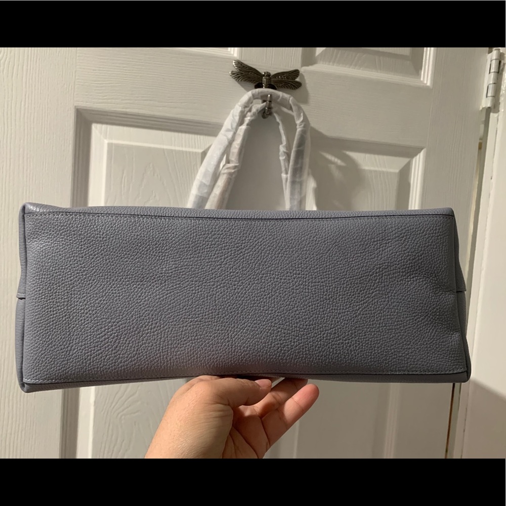 Coach Central Tote🌟🌟SOLD🌟🌟 - Picture 5 of 13